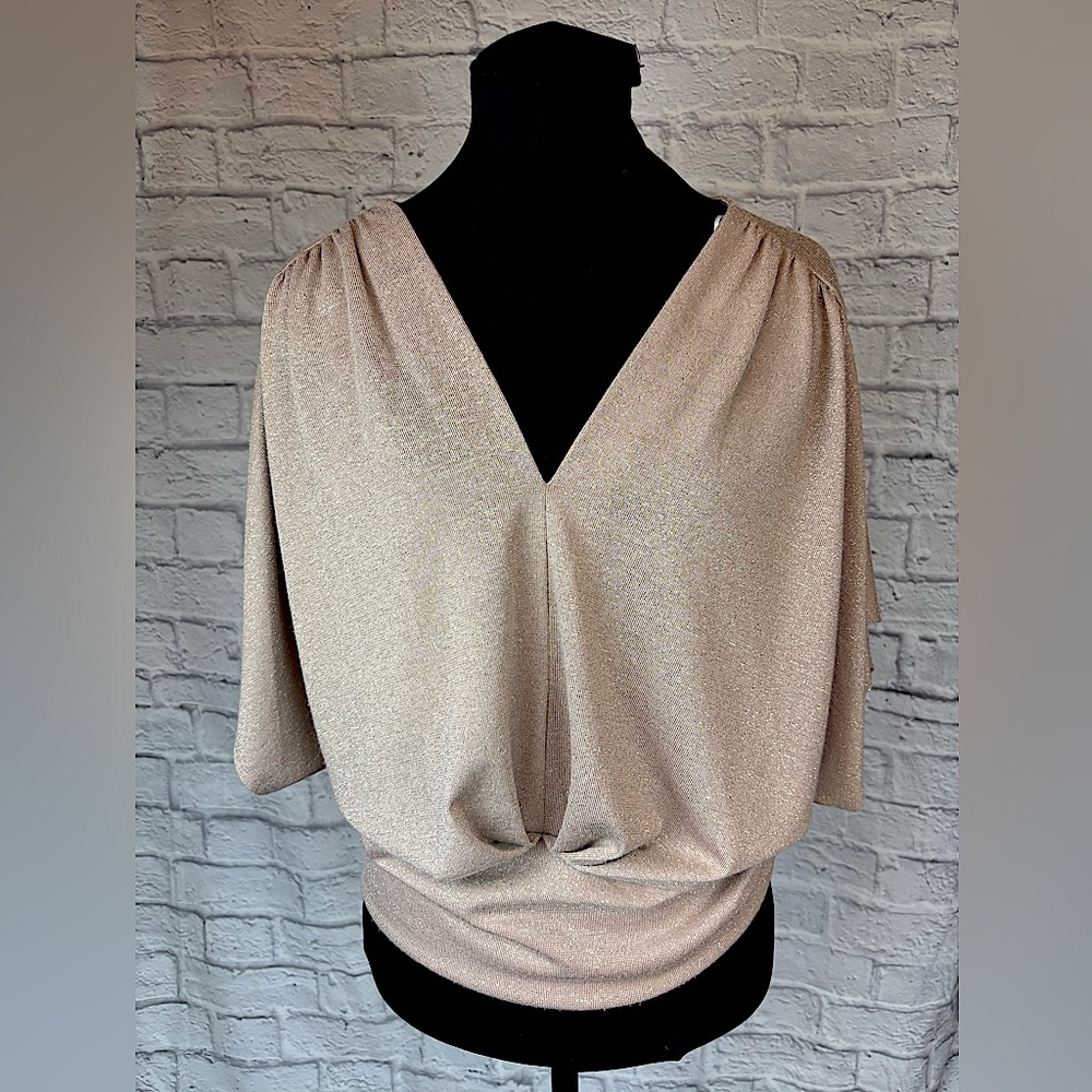Cute gold and pink sparkle top size Large!